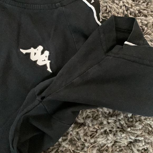 Boys Kappa Embroidered Logo T-Shirt - Picture 2 of 4